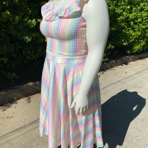 Voodoo Vixen Pastel Gingham Sleeveless Top/Skirt Set - Picture 3 of 10